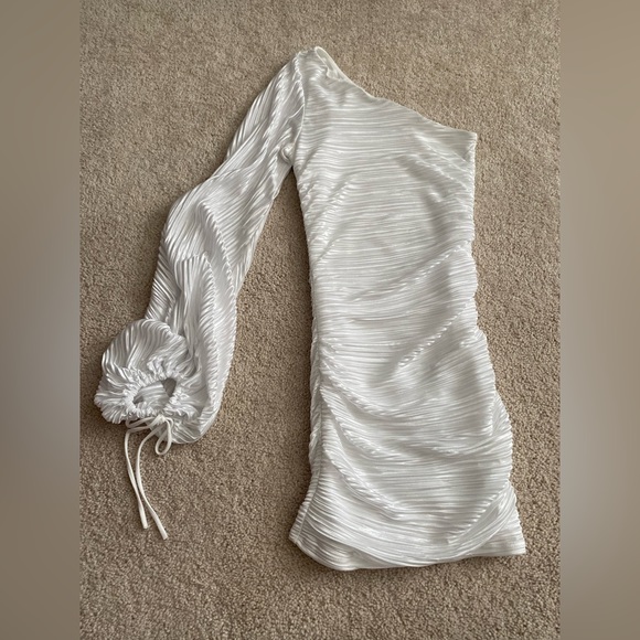 COPY - LUCY IN THE SKY xs dress - Picture 2 of 2